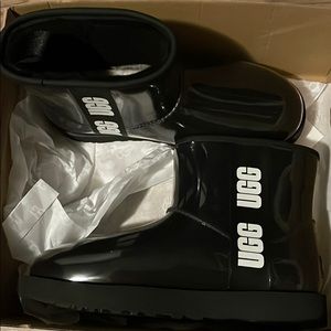 Brand New Black Classic Clear Mini UGG